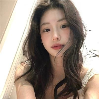 九凤家的锦鲤喵殿下 海报